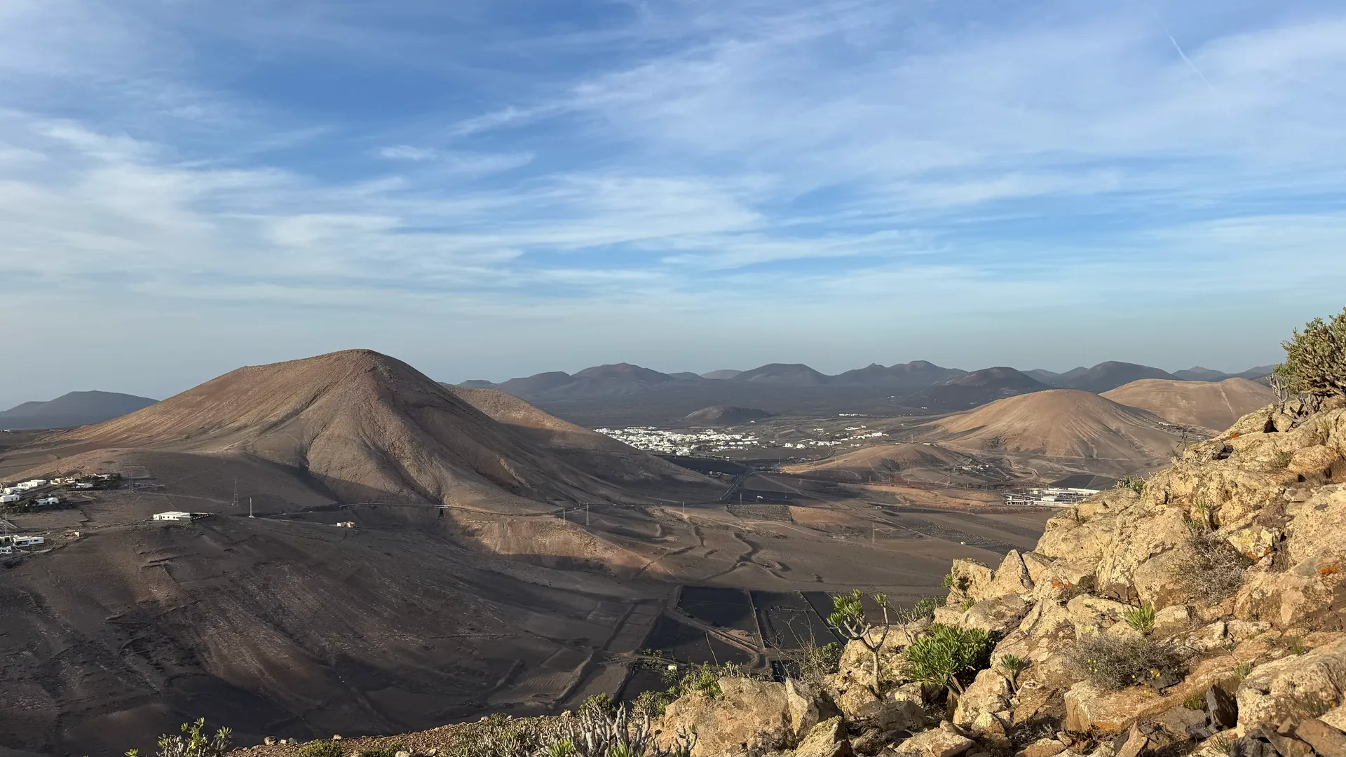 Paisaje volcánico de las Islas Canarias 2